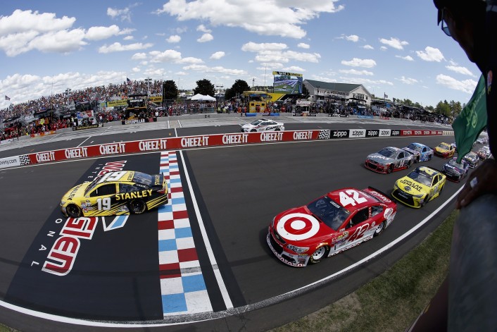 NASCAR Sprint Cup Series Cheez-It 355