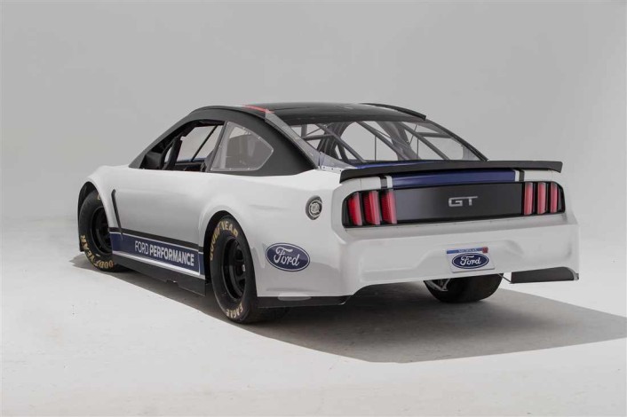 MustangNascarStudio_017
