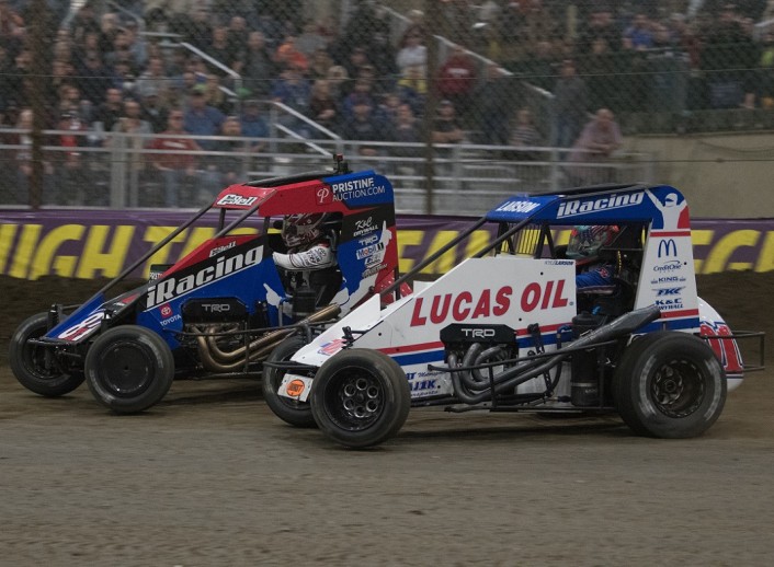2020-Chili-Bowl-Sat-Christopher-Bell-Kyle-Larson-Lead-Battle-Devin-Mayo-Photo